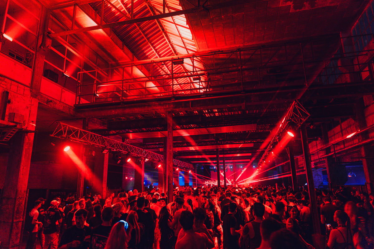 Loading... just a sec